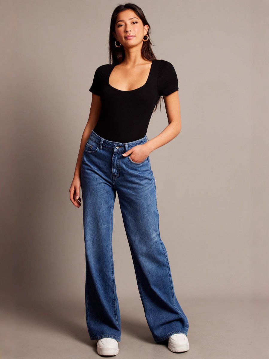 Wide Leg Jeans for Women - High Waist Retro Washed Denim, Distressed Detail - Image 4
